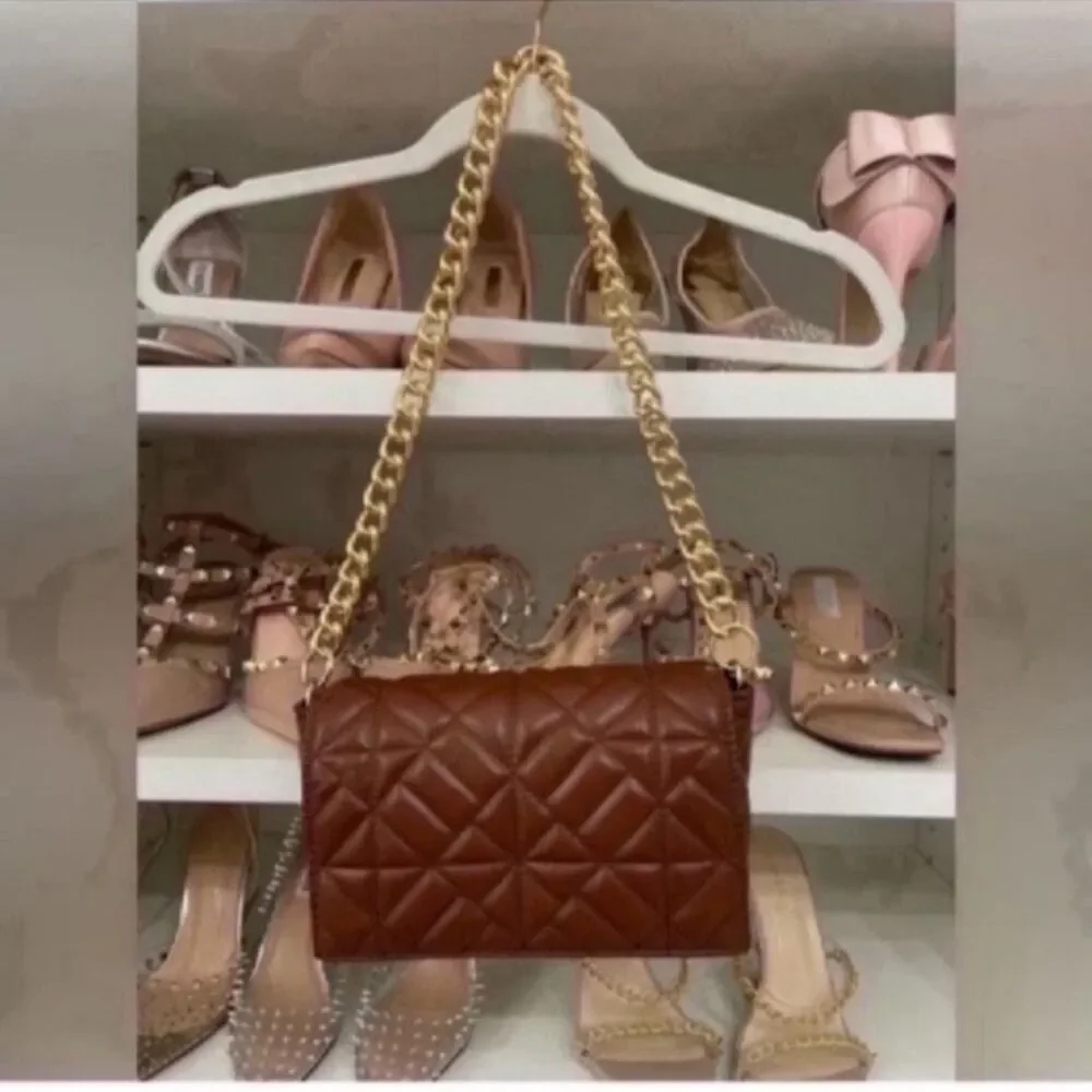 Unbranded Women's Brown and Gold Bag